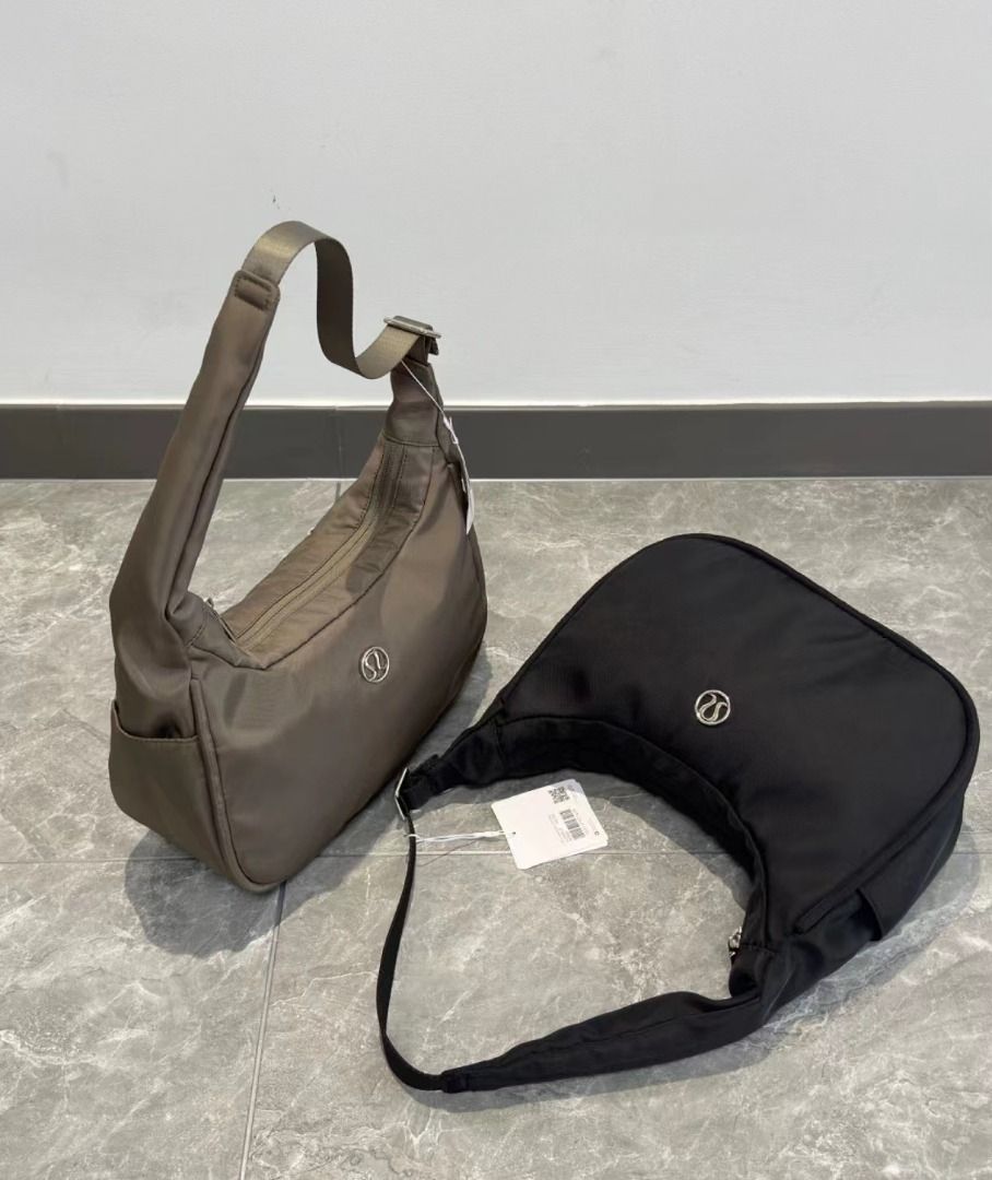 lululemon Mini Shoulder Bag 4L, Women's Fashion, Bags & Wallets, Shoulder  Bags on Carousell