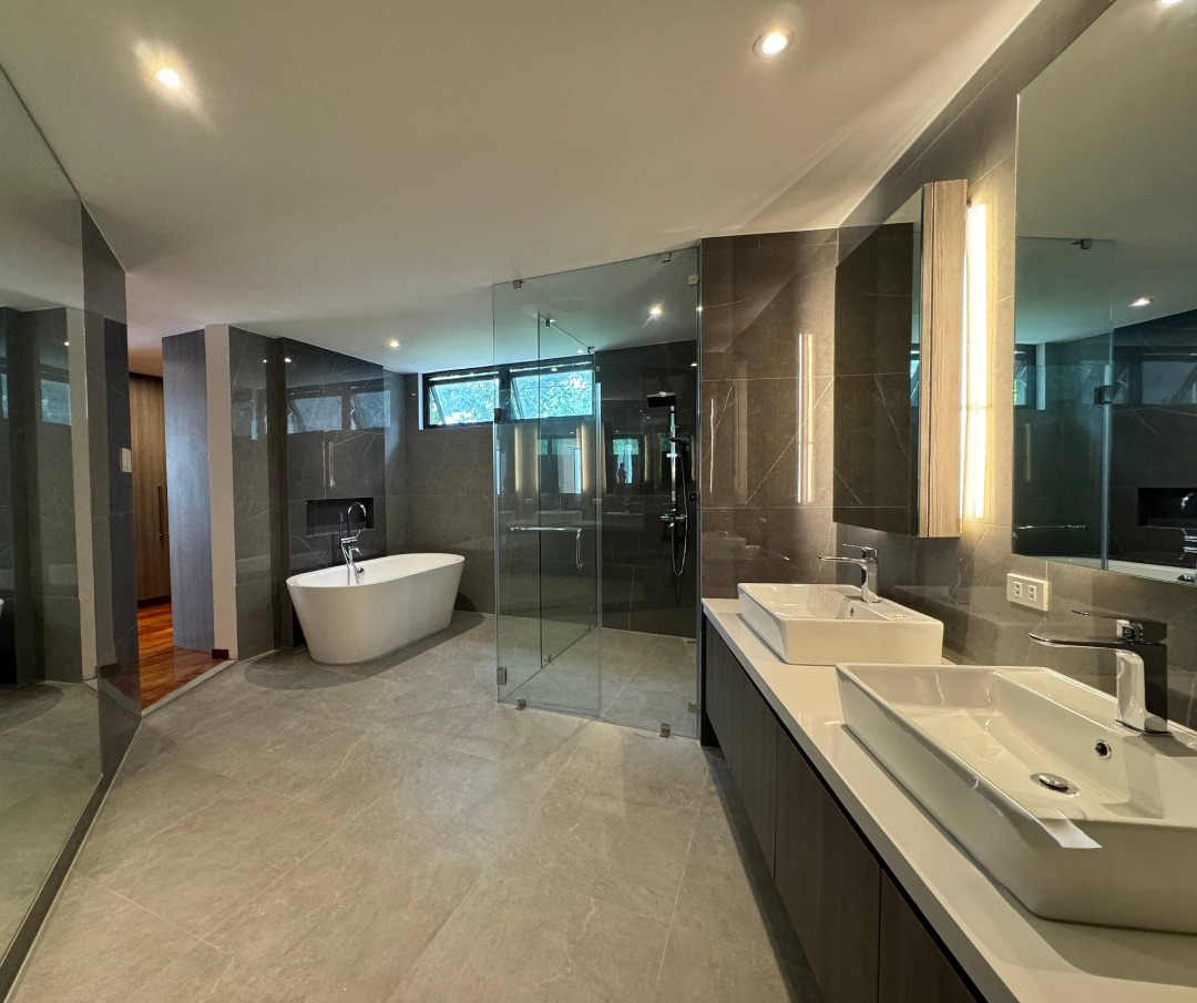 (Category: ) located in . Submitted by property_for_you88 (Listing ID 1314522026, Image 1). Description: .