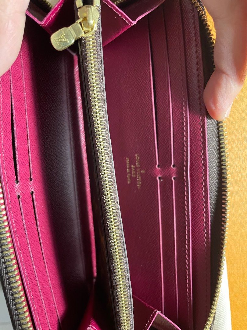 LV Clemence Wallet (Category: Luxury Bags & Wallets) located in Pasig City. Submitted by seekonhand (Listing ID 1314373661, Image 3). Description: Louis Vuitton Clemence Wallet Fuschia Never used just stored COMPLETE inclusion with gift receipt 8 card slots.