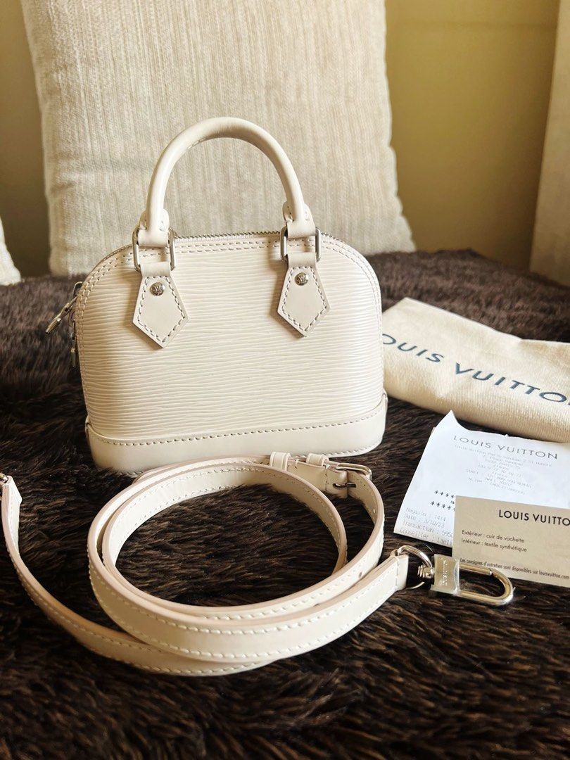 Louis vuitton quartz shop