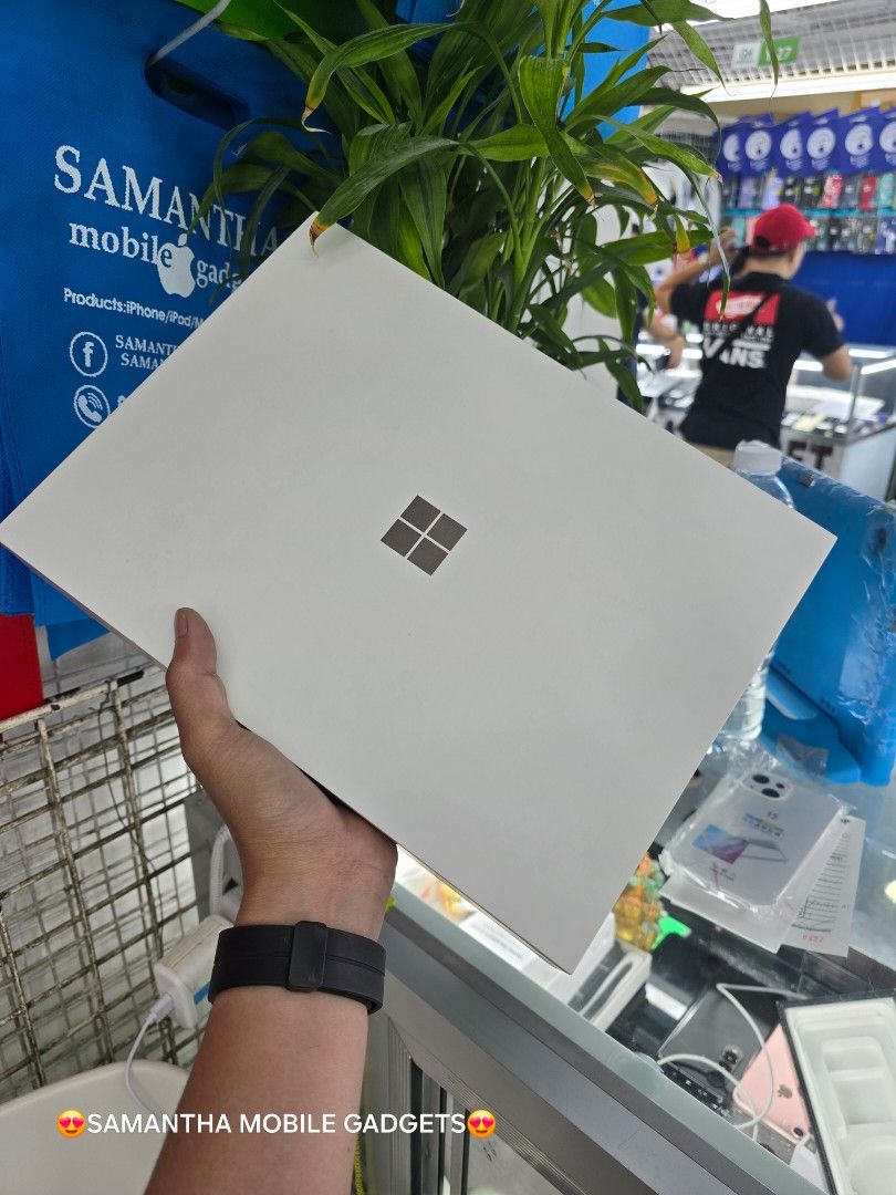 Microsoft SURFACE PRO X PLUS 16GB 256GB BRANDNEW (Category: Desktops) located in Manila. Submitted by lenweltong05295 (Listing ID 1314478369, Image 2). Description: Microsoft SURFACE PRO X PLUS 16GB 256GB BRANDNEW Brandnew Sealed with Warranty Onhand Stock.