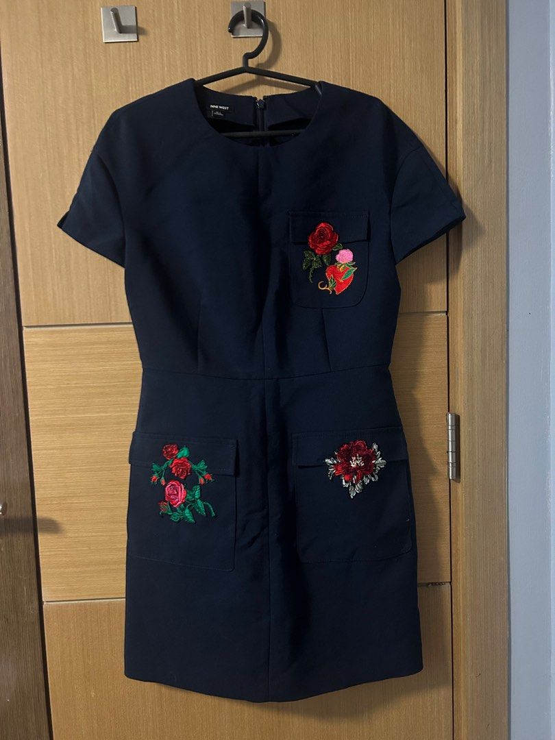 Ninewest Navy Blue Dress (Category: Dresses) located in Makati City. Submitted by bargainmnl (Listing ID 1314441906, Image 1). Description: .