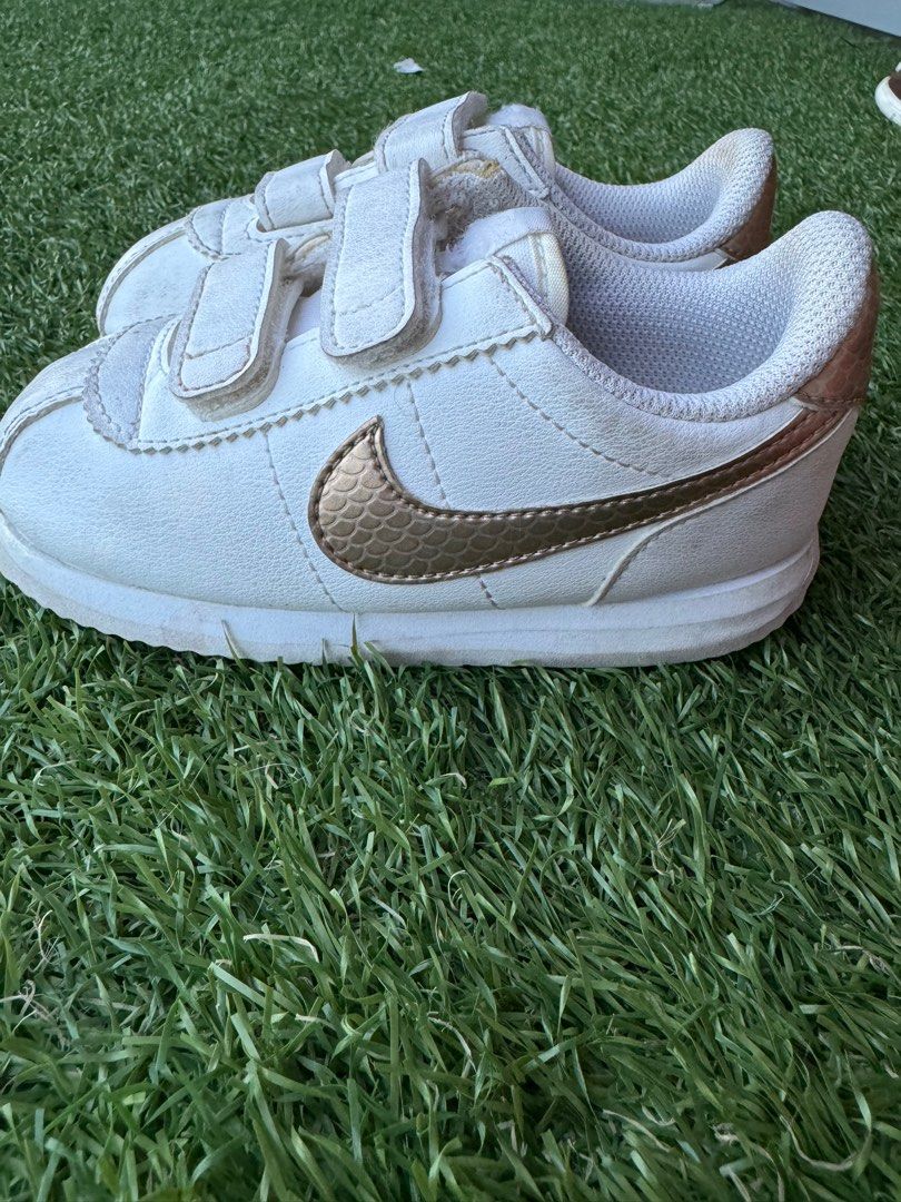Nike Cortez Basic (Category: Babies & Kids Fashion) located in Petaling Jaya. Submitted by enigma88 (Listing ID 1314424290, Image 2). Description: .