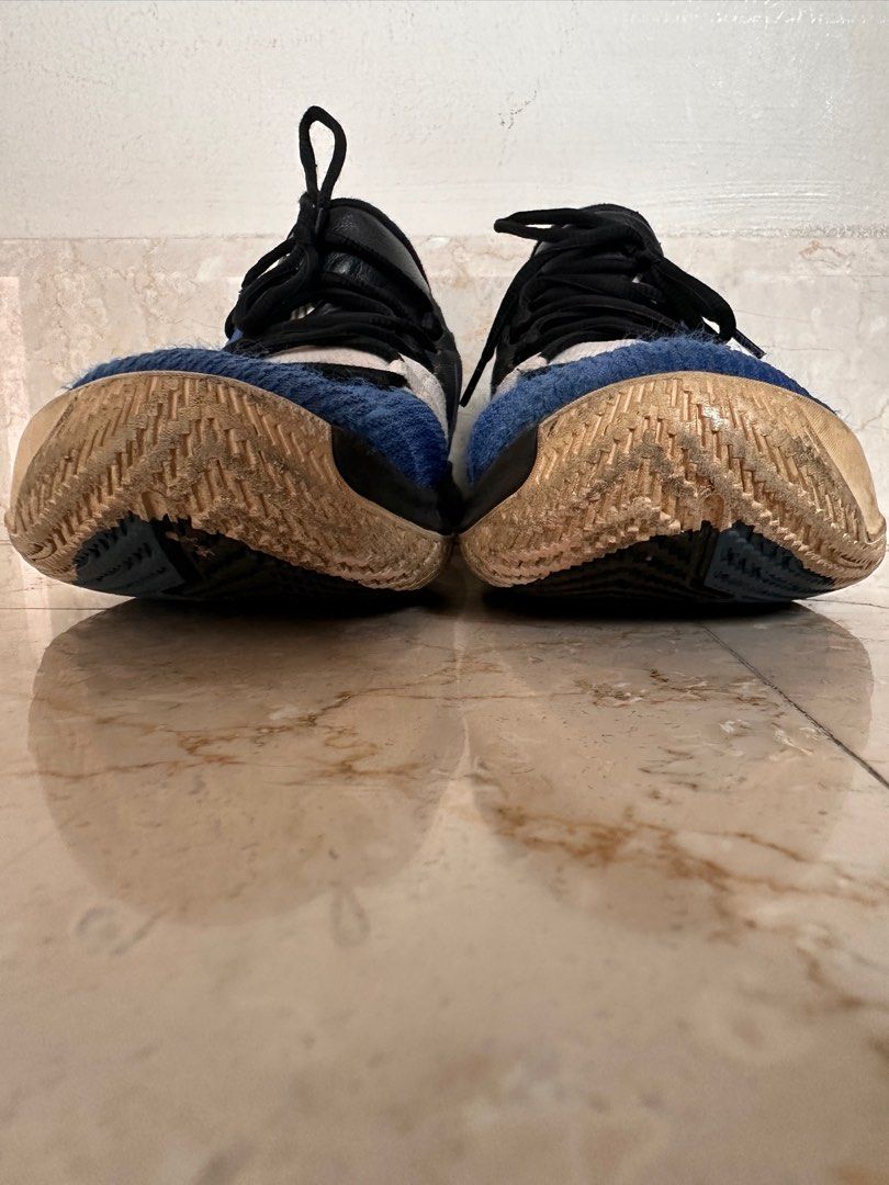 Kyrie flytrap duke online
