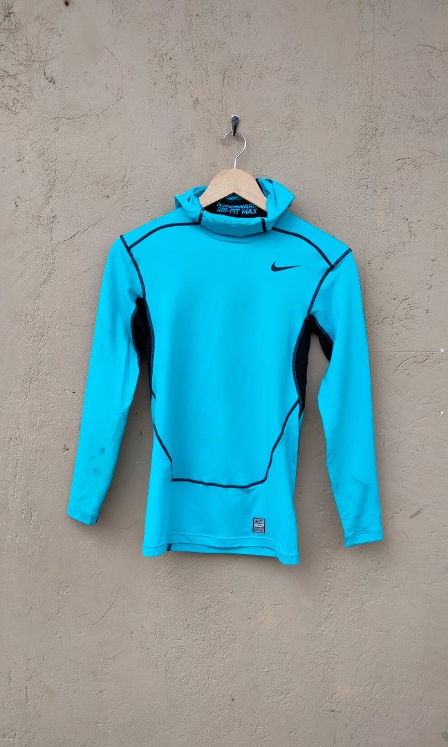 Nike pro combat hyperwarm max shield hood top