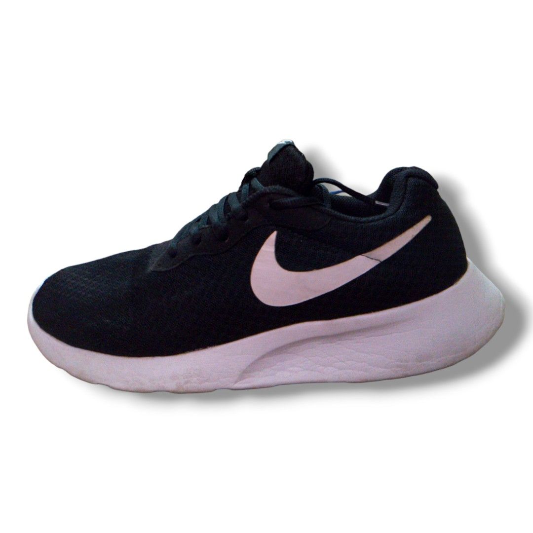 Nike tanjun kaki new arrivals