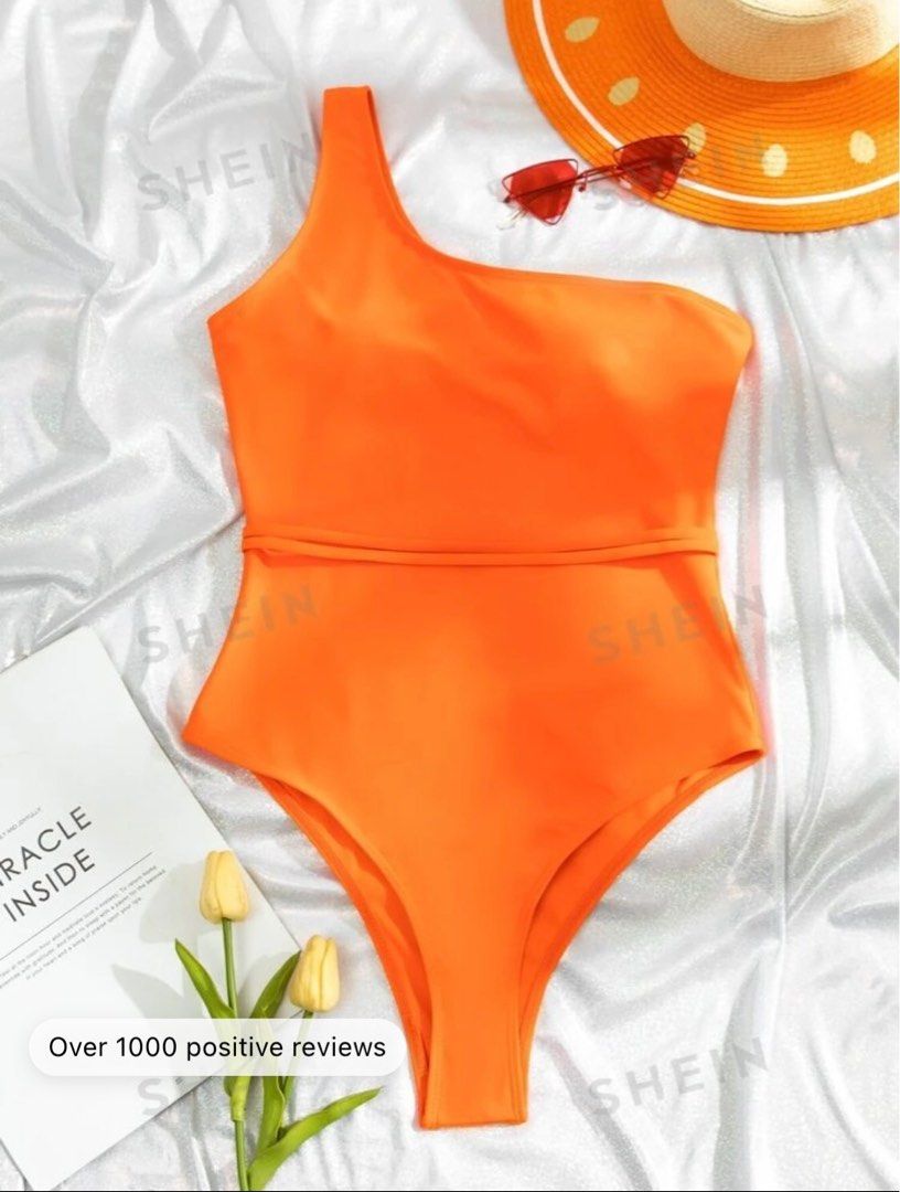 One piece swimsuit (Category: Bikinis & Swimsuits) located in Mandaluyong City. Submitted by mpa03 (Listing ID 1314445034, Image 2). Description: .