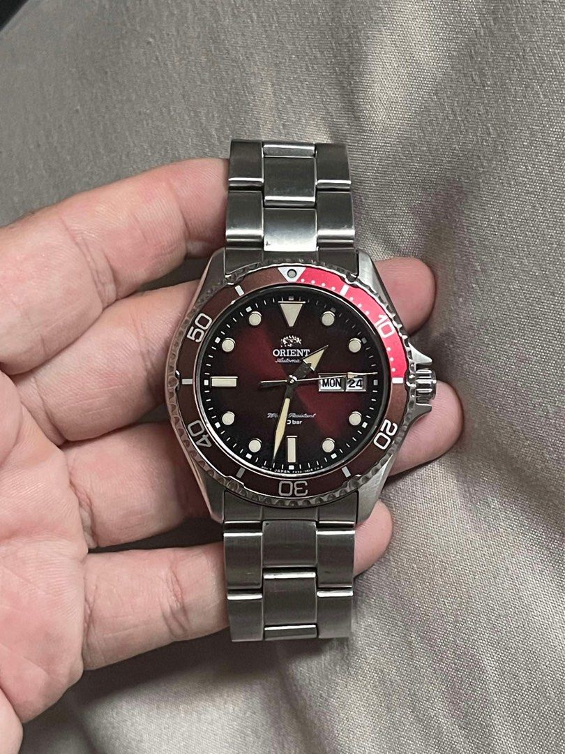 Orient Kamasu 2 Red (RA-AA0814R) Divers Watch (Category: Men's Watches) located in Mandaluyong City. Submitted by shoti___go (Listing ID 1314528512, Image 1). Description: Orient Kamasu 2 Red (RA-AA0814R) Divers Watch - 20 bar water resist (200m) - Sapphire Crystal - Unidirectional Bezel - Screwdown crown Used, with 1 scratch on the bezel and some scratches on the bracelet Complete with box and all papers watchlinks etc Meetups only at Mandaluyon