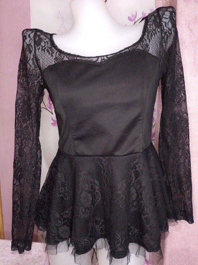 lace peplum top long sleeve