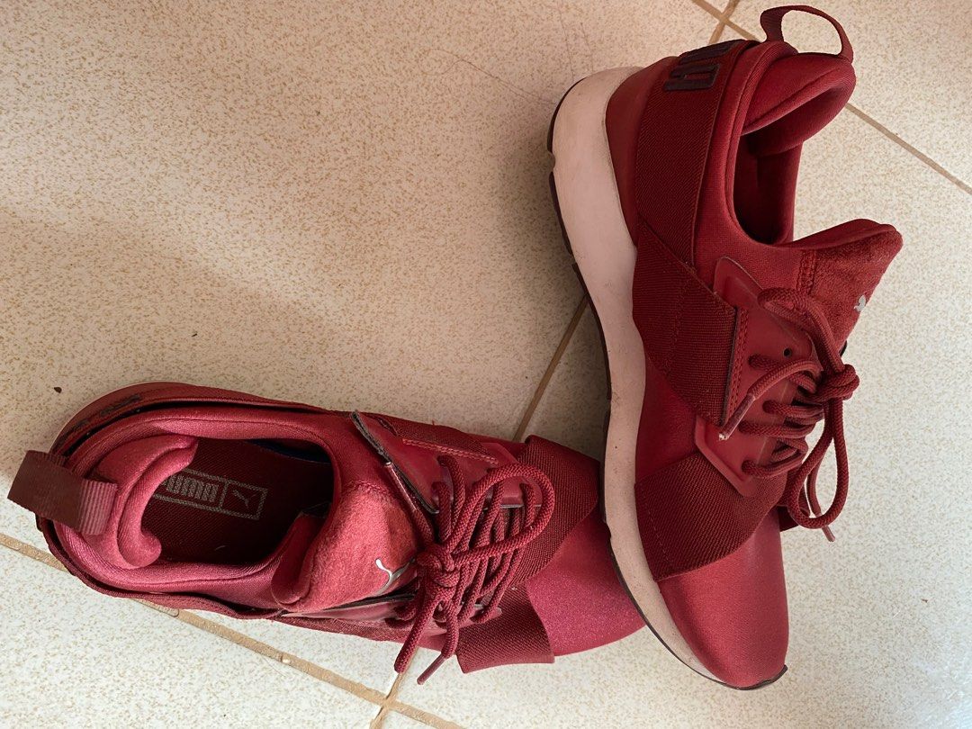 Maroon rubber shoes online