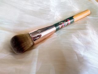 (Category: ) located in . Submitted by theglowonlinestore (Listing ID 1314381016, Image 1). Description: .