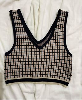 (Category: ) located in . Submitted by aliengrays (Listing ID 1314529654, Image 1). Description: .