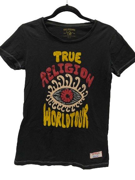 True Religion Shirt (Category: Shirts) located in Binangonan. Submitted by opium_thrifty (Listing ID 1314503622, Image 1). Description: ‼️ Complete tags ‼️ 15W 24L Price + sf.
