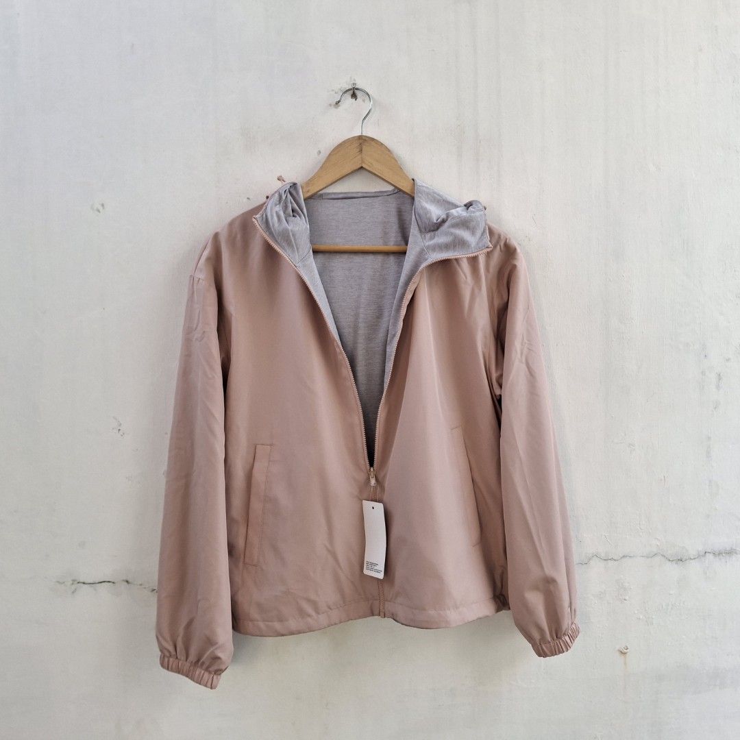 Jaket uniqlo wanita sales