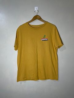 (Category: ) located in . Submitted by maple.apparel (Listing ID 1314482403, Image 1). Description: .