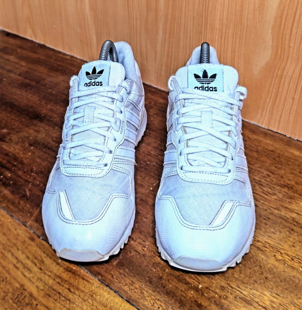 Women s Adidas ZX 700 White Sneakers size 37 Women s Fashion Footwear Sneakers on Carousell