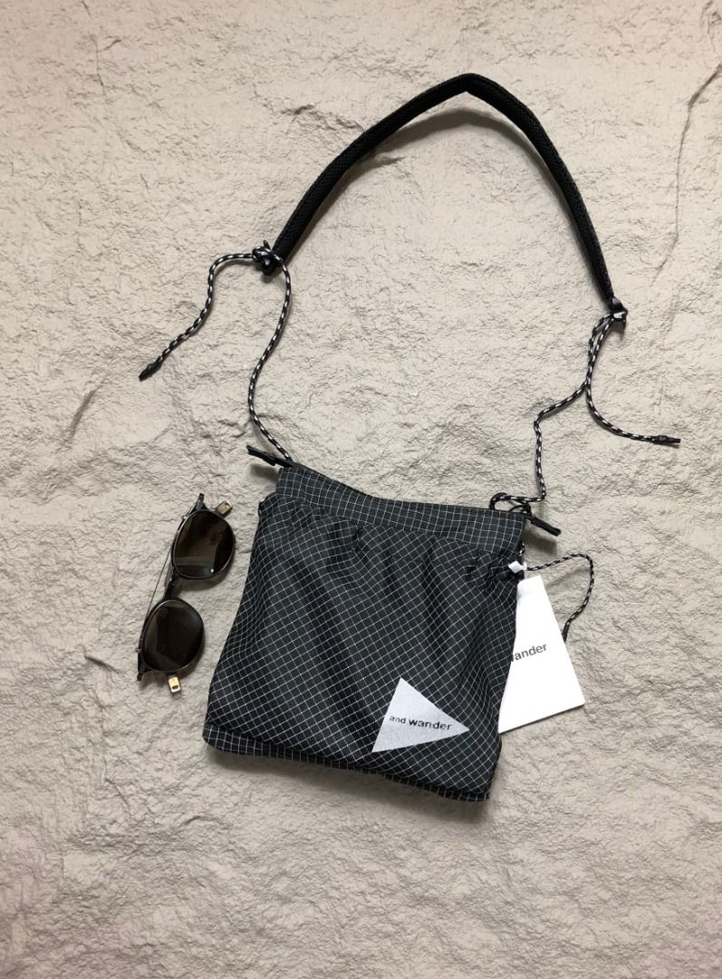 日本AND WANDER 黑色反光格紋防潑水尼龍布reflective rip