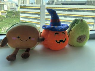 (Category: ) located in . Submitted by plush_land (Listing ID 1314696754, Image 1). Description: .