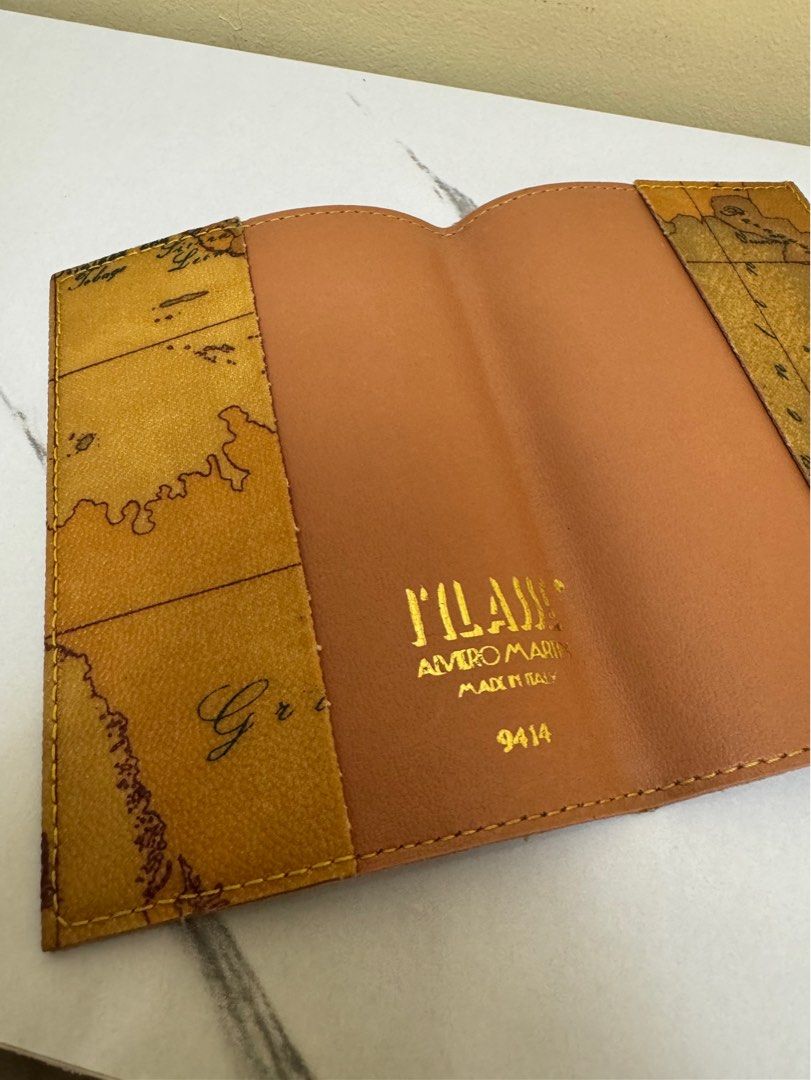 Alviero martini passport holder (Category: Luxury Bags & Wallets) located in Rizal. Submitted by houseofbell (Listing ID 1314632033, Image 2). Description: .