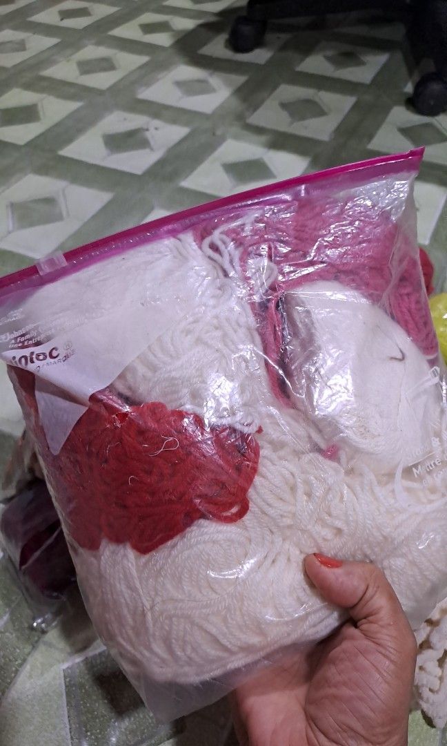 Assorted bundle yarn (Category: Craft Supplies & Tools) located in Davao. Submitted by bravemoon_556cd5 (Listing ID 1314709374, Image 2). Description: items from USA we ship nationwide gcash or bank account payment mode.