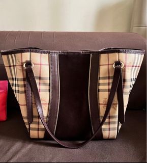 (Category: ) located in . Submitted by luxxforless (Listing ID 1314599962, Image 1). Description: .