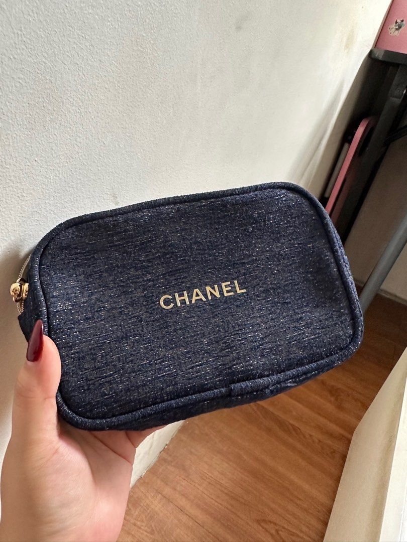 BAGS FOR SALE (Category: Luxury Bags & Wallets) located in Pasig City. Submitted by Andyglambeautyph (Listing ID 1314645685, Image 2). Description: Used once only BV Bag - 8k PHP two straps available (High Quality) Chanel Pouch - 1900 PHP Dior Beauty Bag- 1900 PHP with dustbag Pm me! .