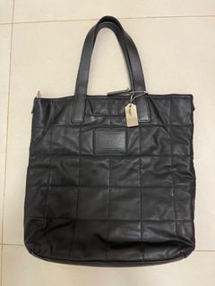 （分類：）位於 。 由 iamglassesholic 提交（商品編號 1314711316，圖片 1）。簡介： 。