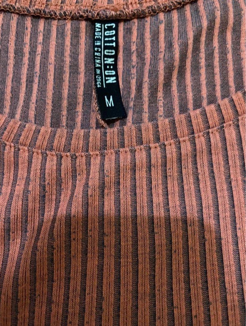 Cotton On Striped Bodycon Dress (Category: Dresses) located in Manila. Submitted by justinstyleee (Listing ID 1314587724, Image 2). Description: Good as New✨ Soft and stretchable rich cotton fabric Round neck and short sleeve Bodycon fit dress.