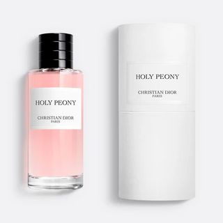 (Category: ) located in . Submitted by universeofperfumesau (Listing ID 1314595503, Image 1). Description: .