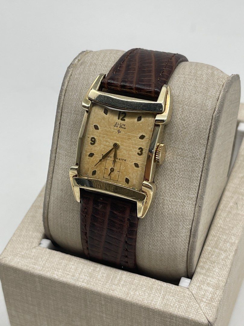 Elgin De Luxe Gold Dial Leather Strap (Category: Luxury Watches) located in Manila. Submitted by _classicwatchcollection (Listing ID 1314603093, Image 2). Description: FS: Elgin De Luxe Gold Dial Leather Strap Php: 10,000 Condition: 8/10 Unit only. Pm or Contact 09063027061 for inquiries..