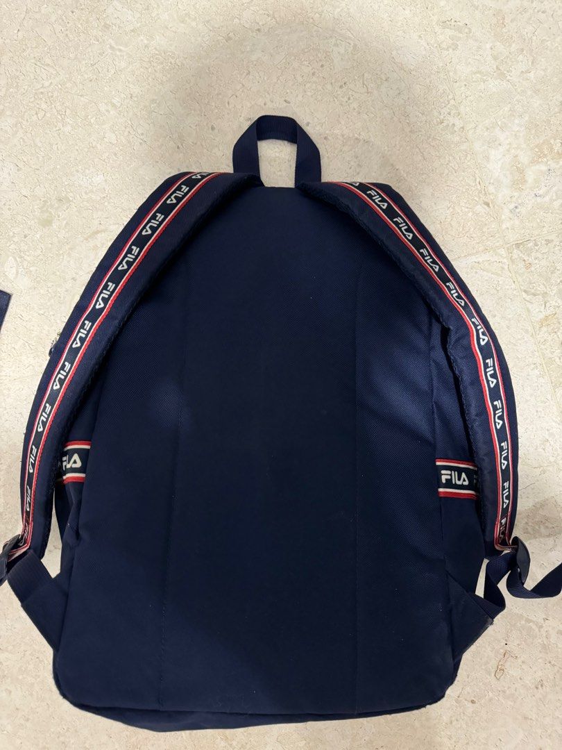 Fila backpack (Category: Backpacks) located in Singapore. Submitted by lelongdealz (Listing ID 1314674921, Image 2). Description: 100% authentic from Perth Target minimally used no signs of wear n tear Perfect for school use take & go item, buy more nego self collect @ 438051.