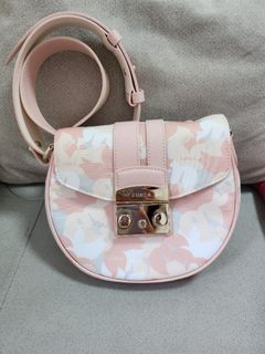 （分類：）位於 。 由 bello_jp 提交（商品編號 1314720025，圖片 1）。簡介： 。