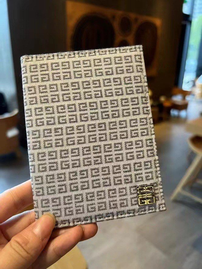 Givenchy passport best sale