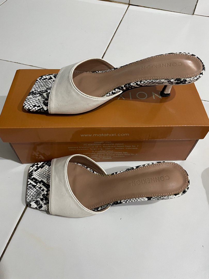 Heels wanita, Fesyen Wanita, Sepatu di Carousell