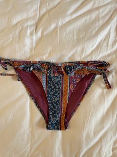 (Category: ) located in . Submitted by prisssss90 (Listing ID 1314578753, Image 1). Description: .