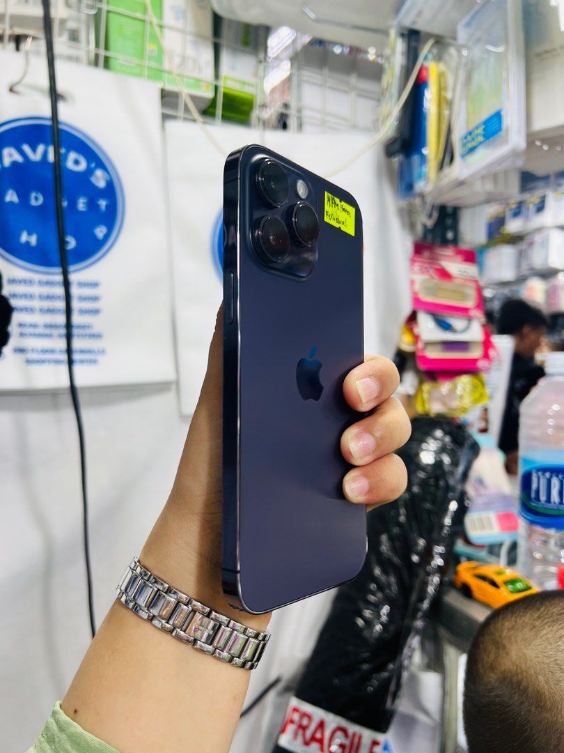 Iphone 14 Pro Max 1TB 86% batt Dualsim (Category: iPhone 14 Series) located in San Juan City. Submitted by javedsgadgetshop (Listing ID 1314703917, Image 3). Description: OPEN FOR INSTALLMENT VIA CREDIT CARD/GGIVES/SPAY/BILLEASE & SWAP/TRADE-IN! WE BUY AND SELL ( ANYKINDS OF UNIT BINIBILI PO NAMIN)! PTPA : Padelete po f bawal Quick Specs : Iphone 14promax (Dualsim) •1TB •HK Variant •86% batt health •Factory Unlock •95% Smoothness •No hidden issue