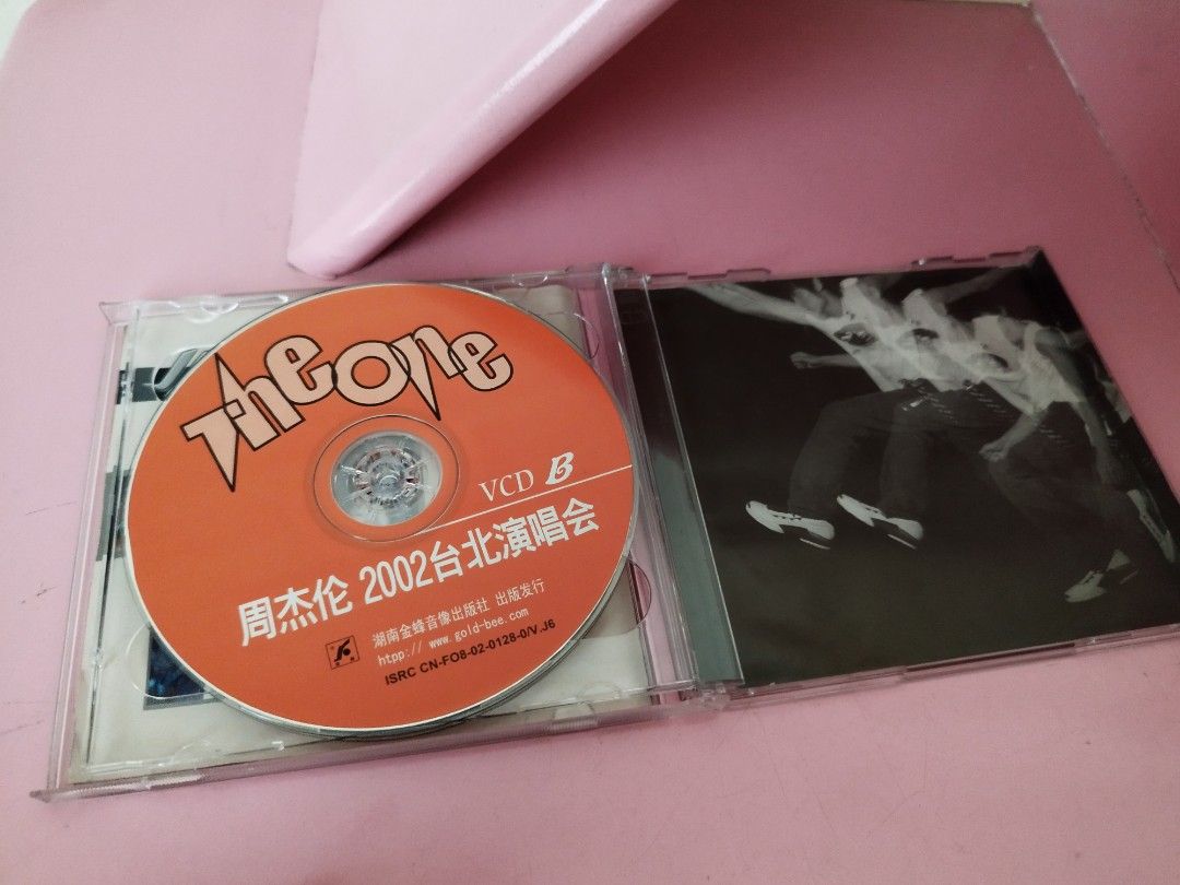 周杰倫ジェイ・チョウ/(台湾盤)the one 演唱會 LIVE DVD 2枚組 IMG_0009_large.jpg?