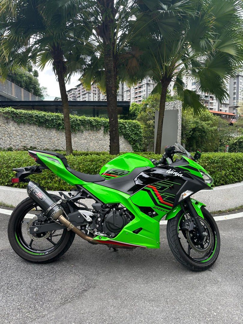 Kawasaki Ninja 250 ABS KRT 2023 Motorbikes on Carousell