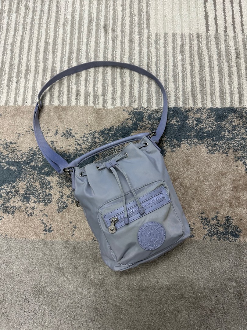 Kipling violet bag top