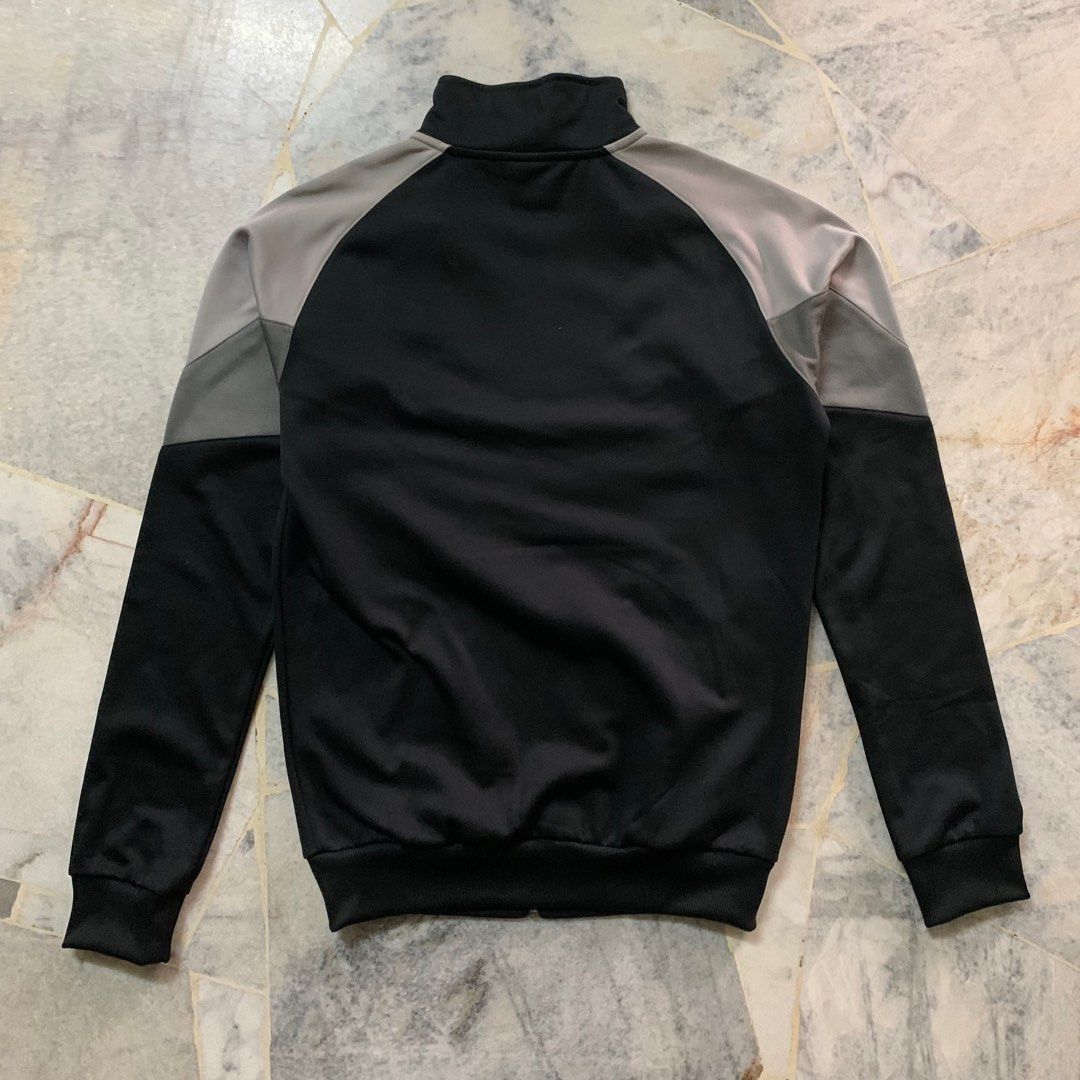 LIVERPOOL TRICOT TRACK JACKET Men s Fashion Activewear on Carousell