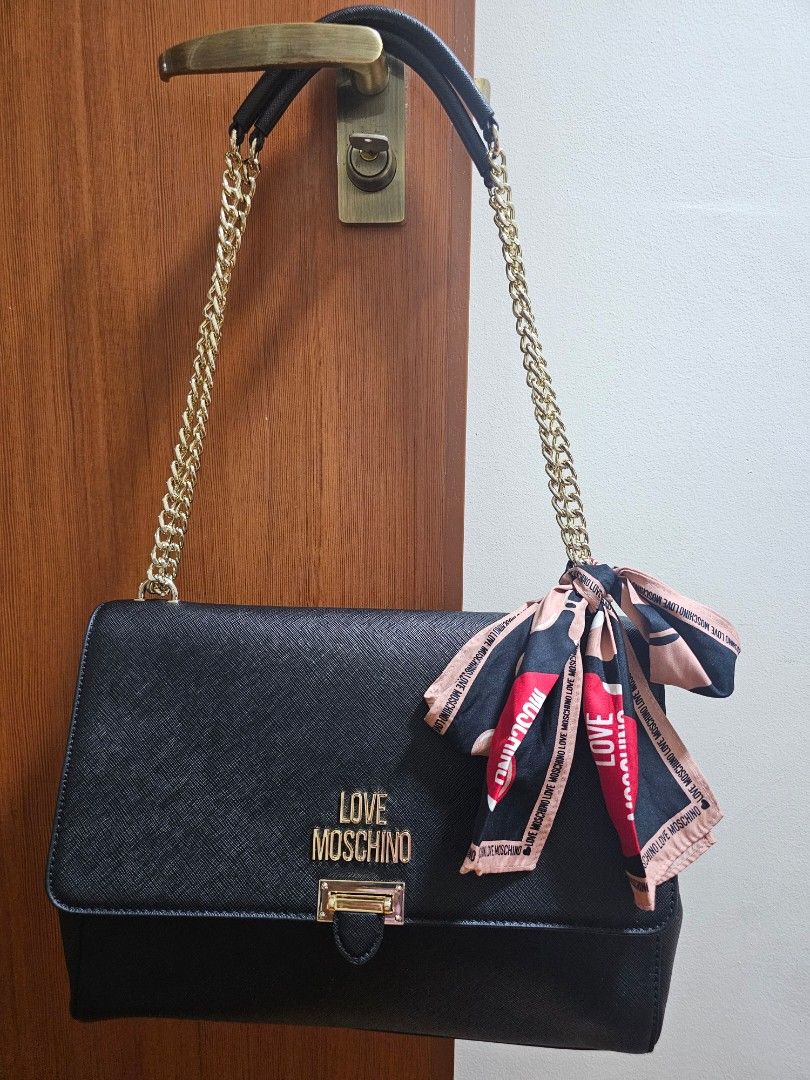 Very moschino bag on sale