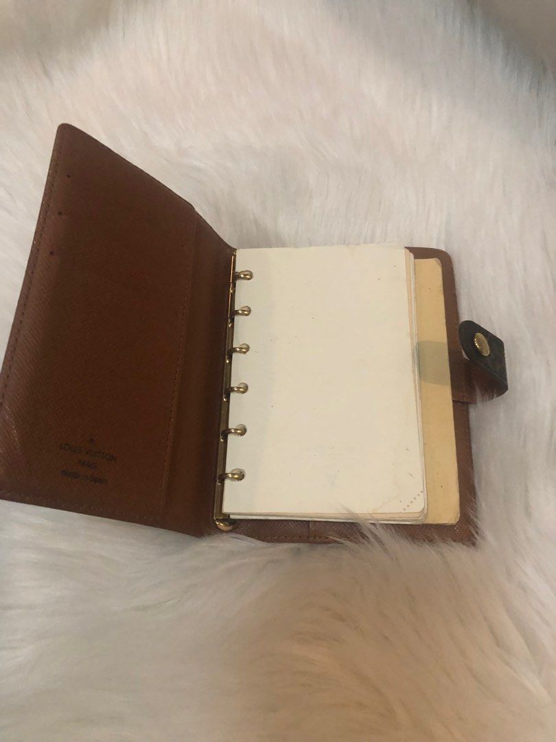 LV mono agenda (Category: Luxury Bags & Wallets) located in Marikina City. Submitted by margemd (Listing ID 1314729754, Image 2). Description: very good condition with box.
