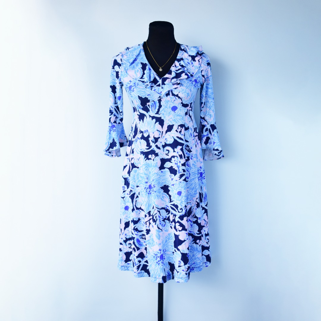 M LILLY PULITZER Stirling A Line Dress good for Beach Women s Fashion Dresses Sets Dresses on Carousell