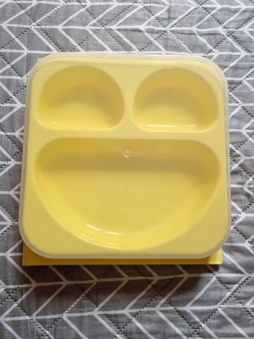 Mini Easy Mat (Suction Plate) (Category: Weaning & Toddler Feeding) located in San Jose. Submitted by nova2023 (Listing ID 1314627374, Image 2). Description: .