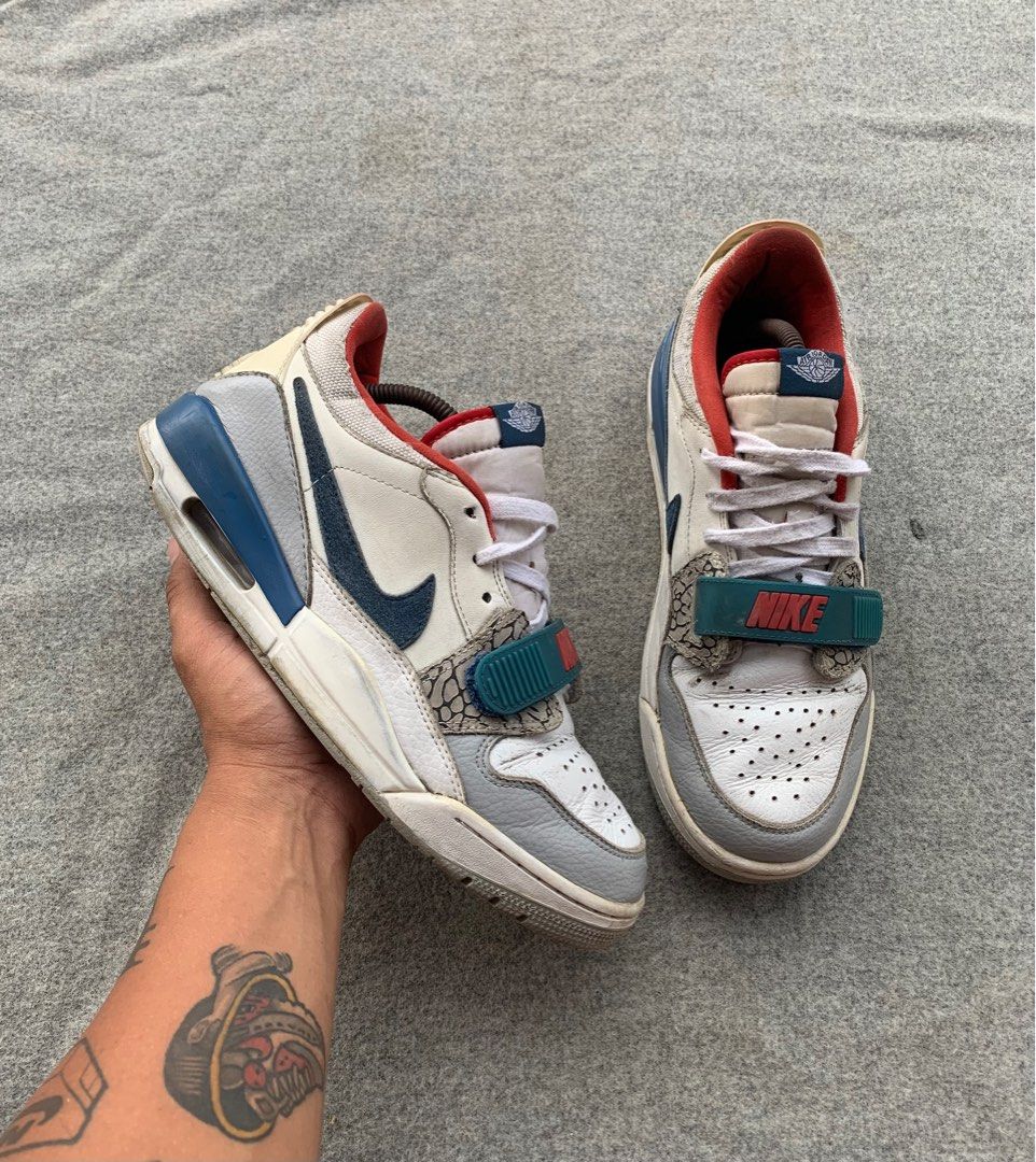 Nike size 10 mens store