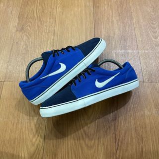 (Category: ) located in . Submitted by mochithriftstore (Listing ID 1314700399, Image 1). Description: .