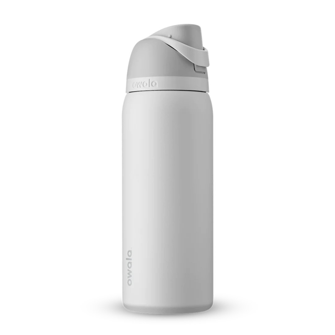 Owala Shy Marshmallow 32 oz + Owala Grey Bottle Boot, Furniture & Home