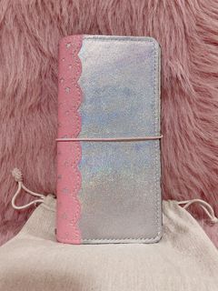 (Category: ) located in . Submitted by analogue.destash (Listing ID 1314581693, Image 1). Description: .