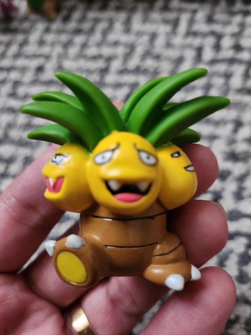 Pokemon FP Figures Set 1 (Category: Figurines & Statues) located in Imus. Submitted by veganistic (Listing ID 1314578164, Image 1). Description: 100% Japan Merch Finger Puppet Figures Bandai with markings Preloved 100 each.