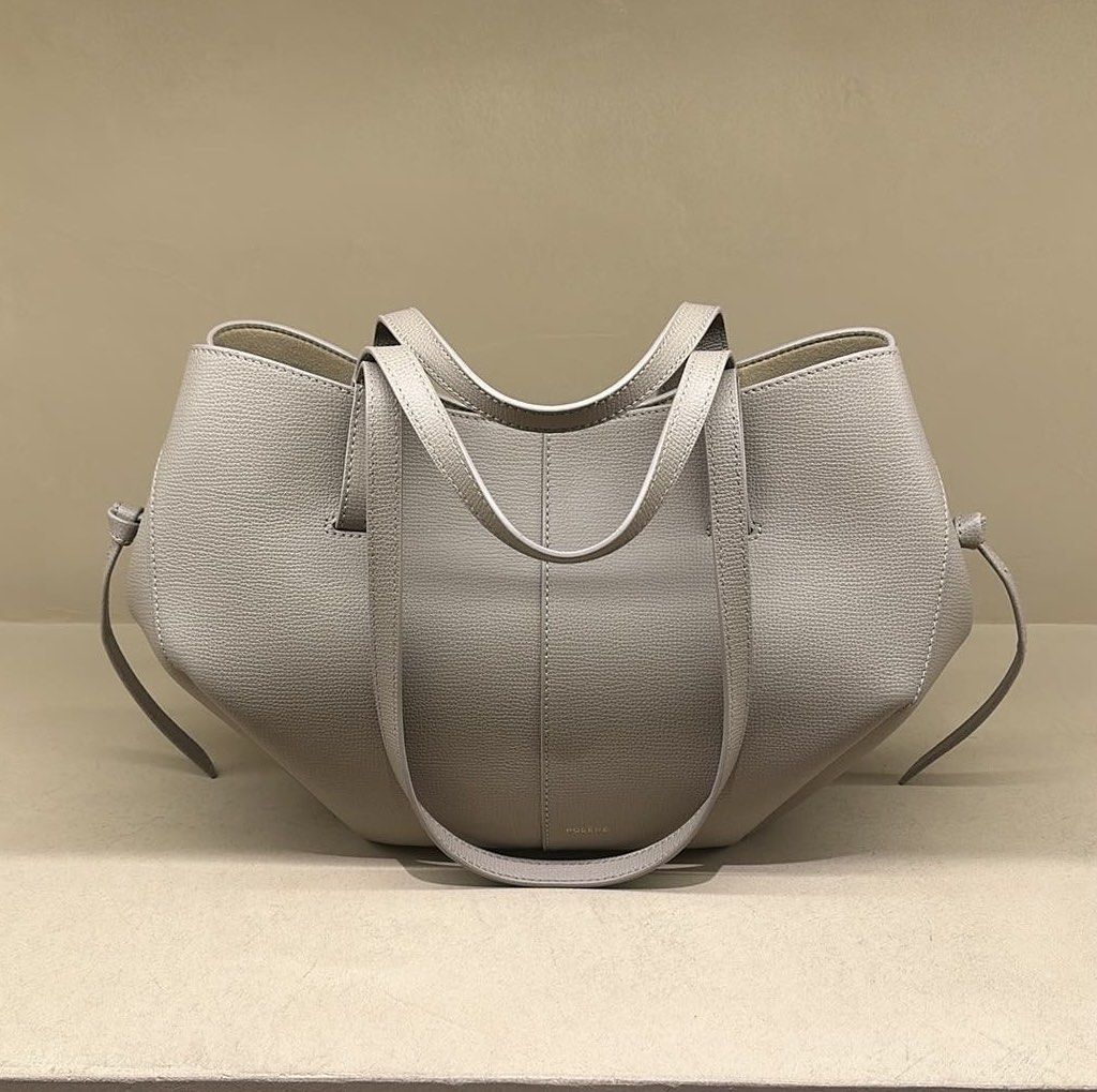 Polene Cyme Mini (Category: Luxury Bags & Wallets) located in Bacoor. Submitted by iamgraxa (Listing ID 1314749501, Image 2). Description: .